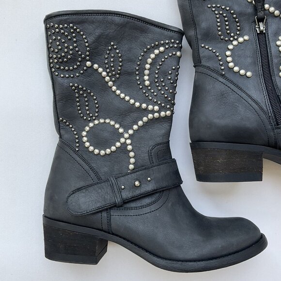 Guess Women’s Esperanza Western Studded Leather Boots In Black Size 5.5 - Picture 2 of 14